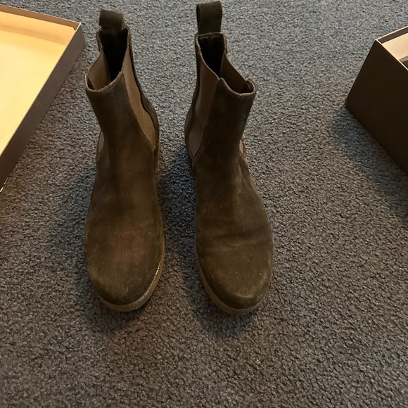 Barneys new york black Chelsea booties - Picture 5 of 5